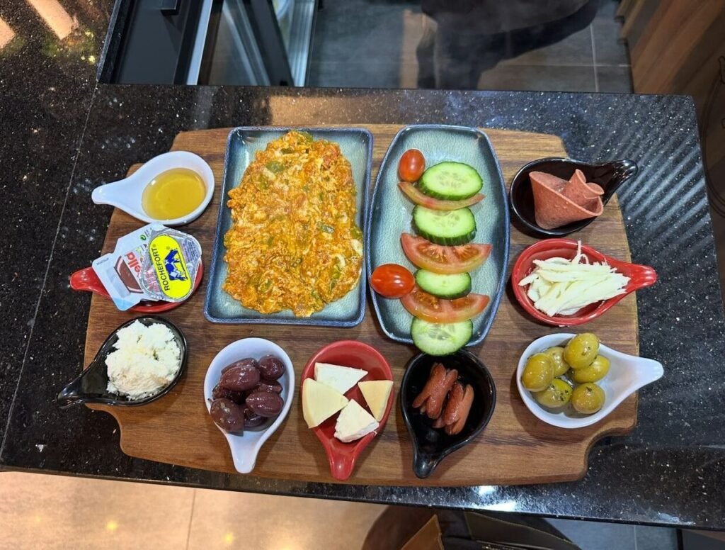 KAHVALTI CHEZ QUPPE À BRUXELLES